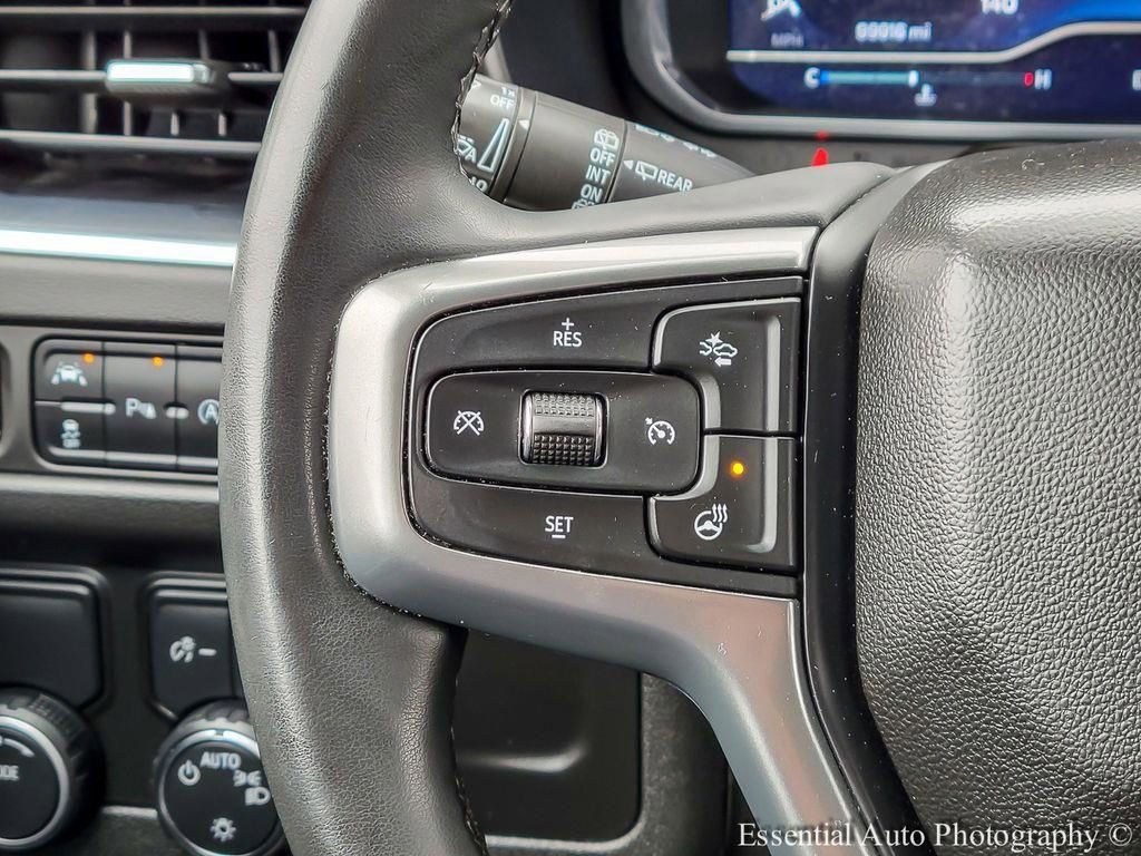 Used 2023 Chevrolet Suburban Premier image 14