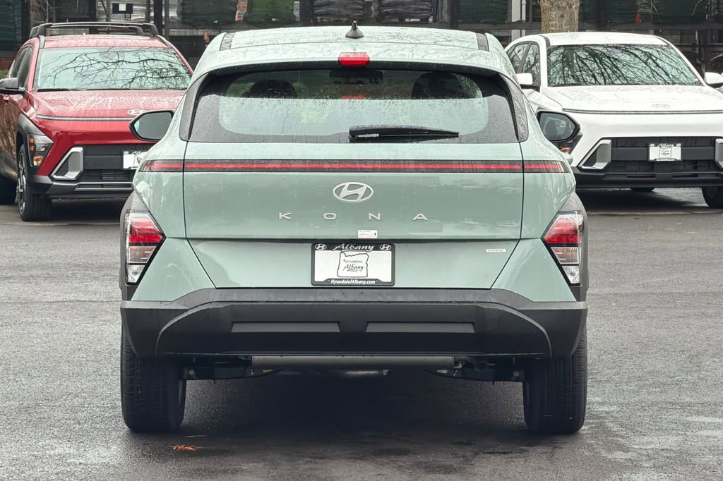 New 2026 Hyundai Kona SE image 6