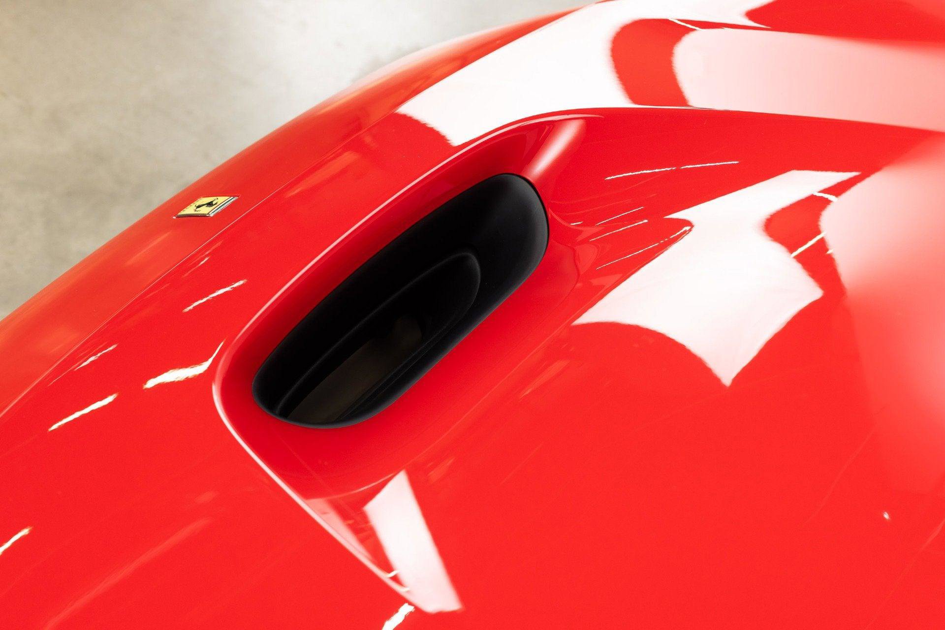 Certified 2020 Ferrari F8 Tributo image 22