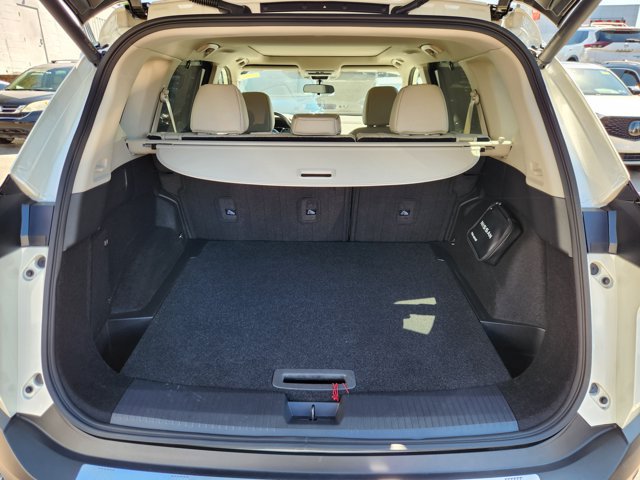 Certified 2023 Nissan Rogue SV w/ SV Premium B Package AWD/4WD image 19