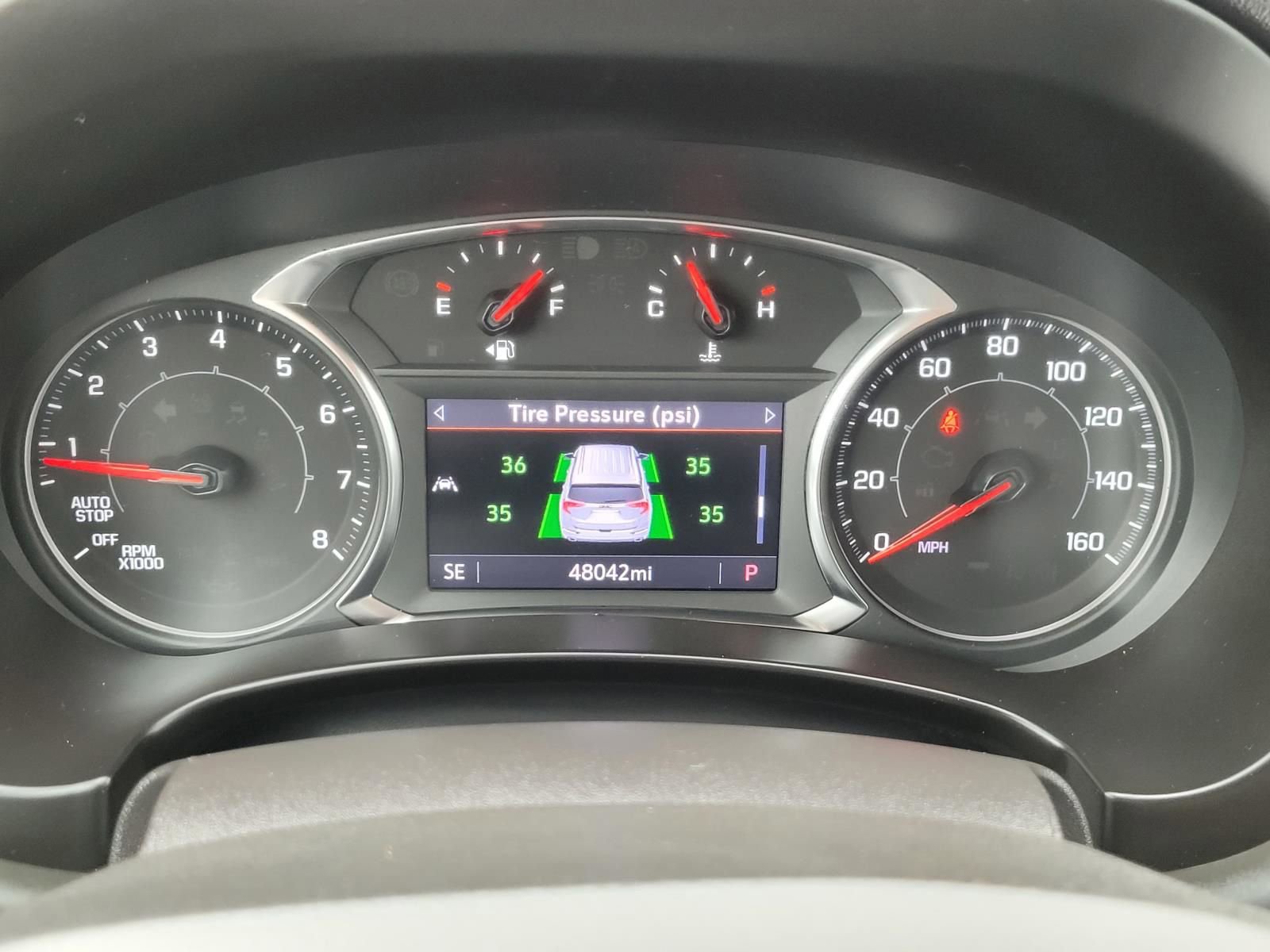 Used 2024 GMC Terrain SLT image 35