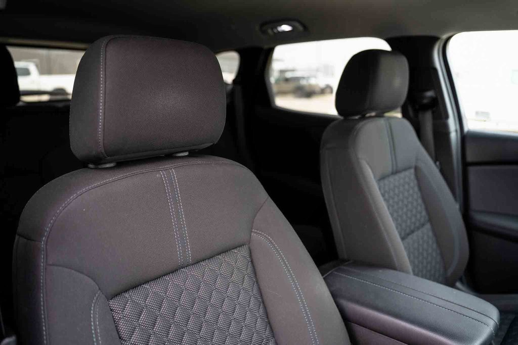 Used 2019 Chevrolet Blazer LT image 28