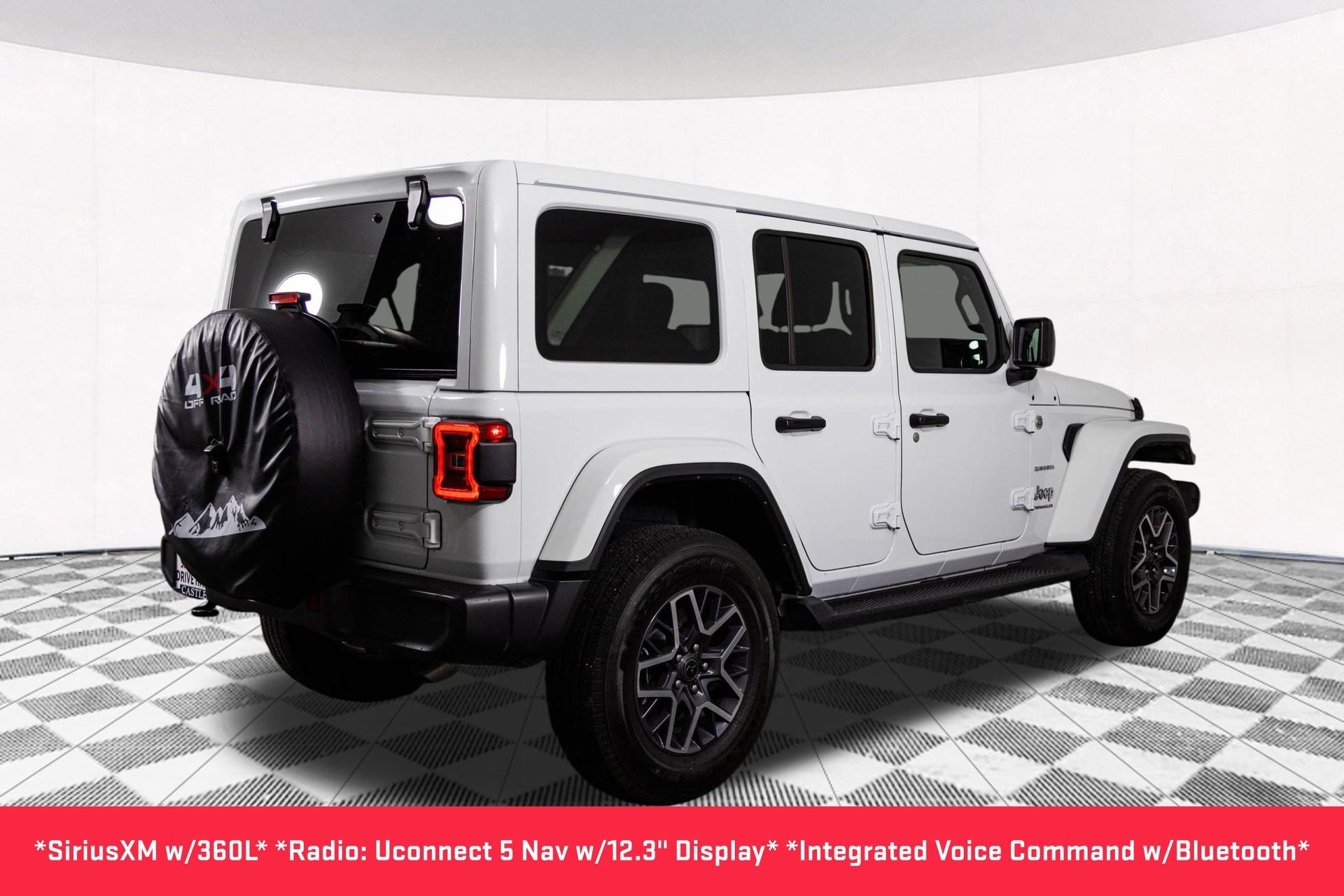Used 2024 Jeep Wrangler Sahara w/ Technology Group image 18