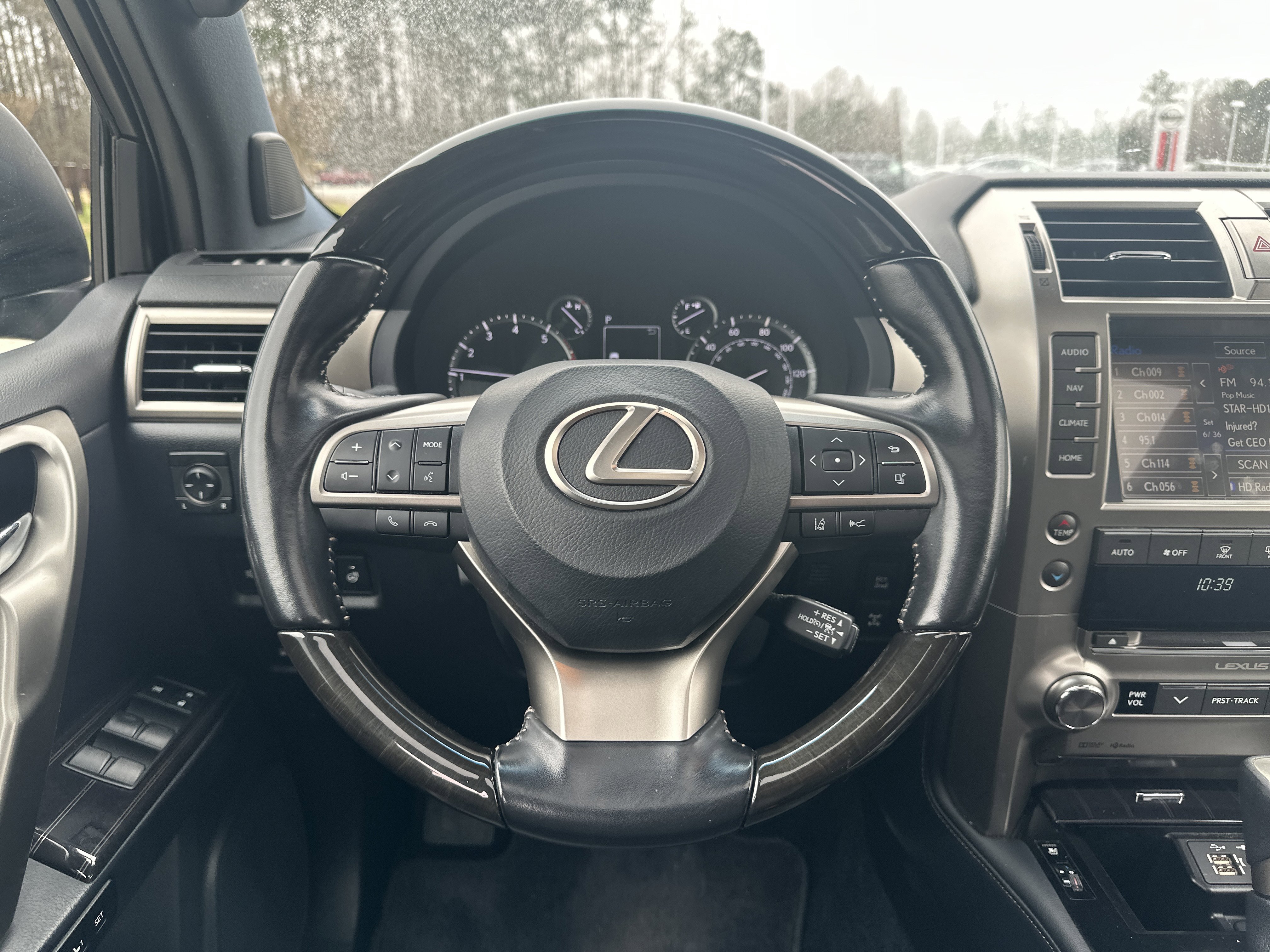Used 2021 Lexus GX 460 Premium w/ Premium Package AWD/4WD image 23
