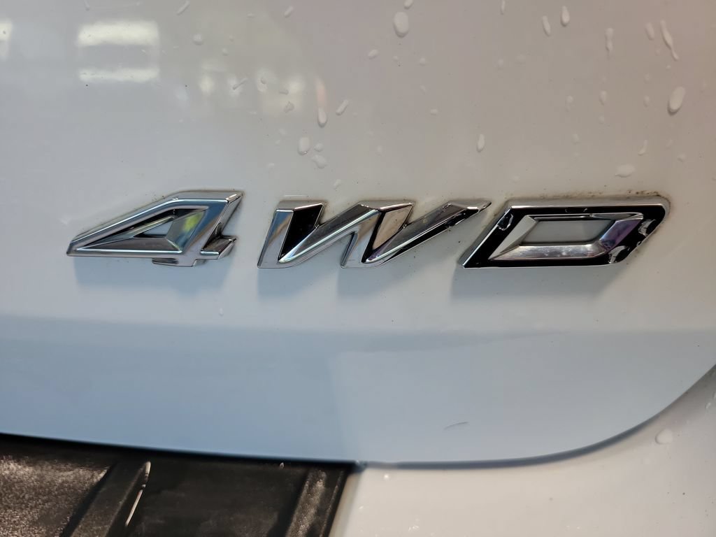 Used 2021 Ford Explorer XLT w/ Equipment Group 202A AWD/4WD image 11
