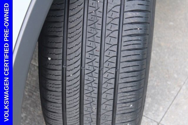 Used 2024 Volkswagen Tiguan SE R-Line image 14