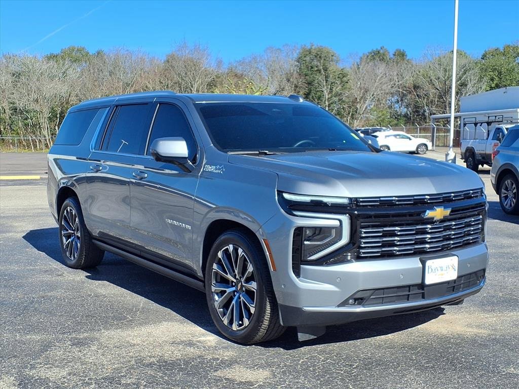 Used 2025 Chevrolet Suburban High Country image 20