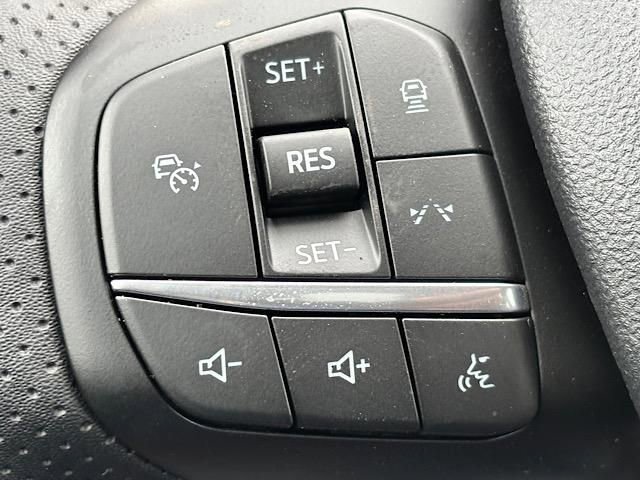 New 2025 Ford Escape ST-Line Select w/ Tech Pack #2 image 35