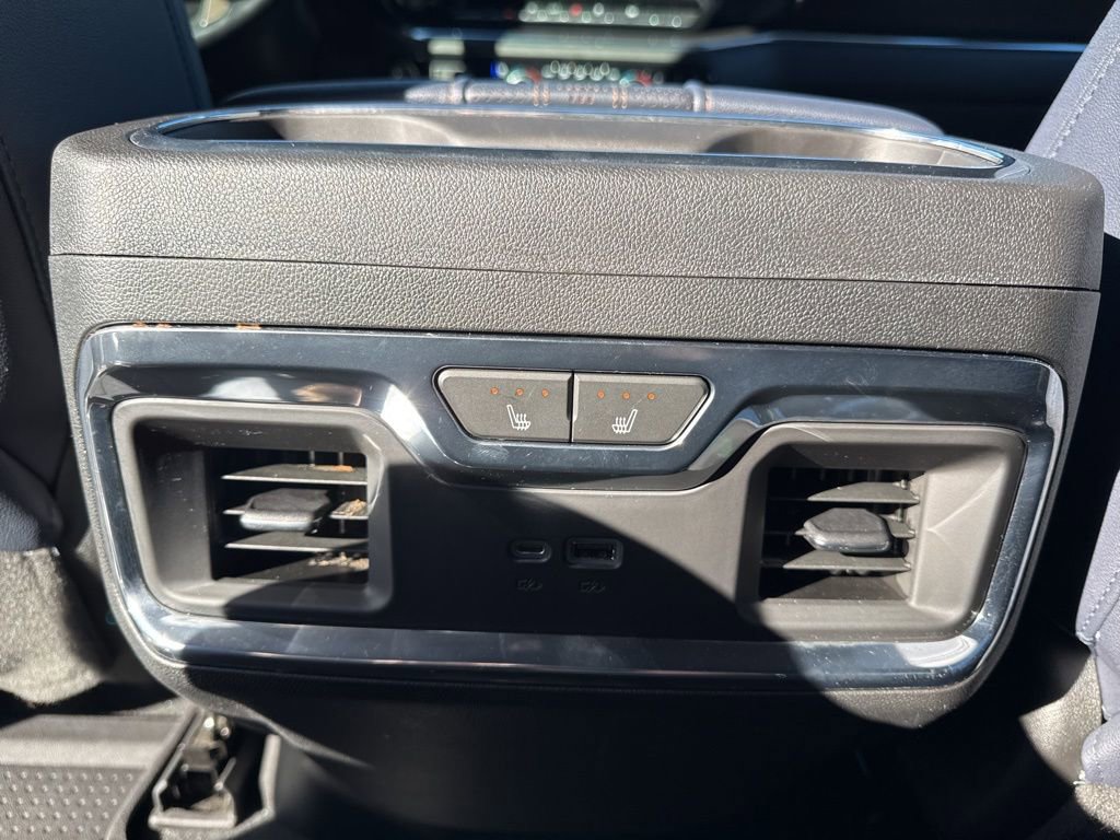 Used 2023 Chevrolet Silverado 1500 High Country w/ High Country Premium Package image 14