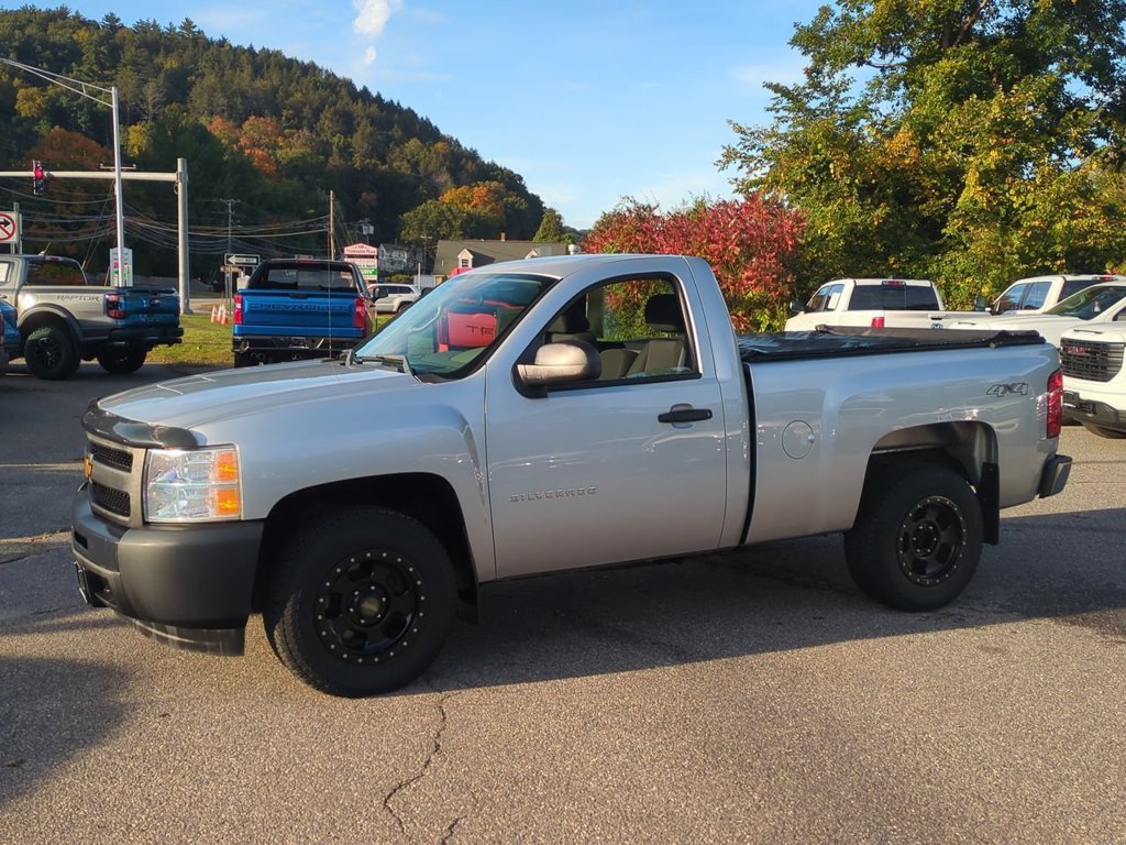 Used 2013 Chevrolet Silverado 1500 W/T AWD/4WD image 2