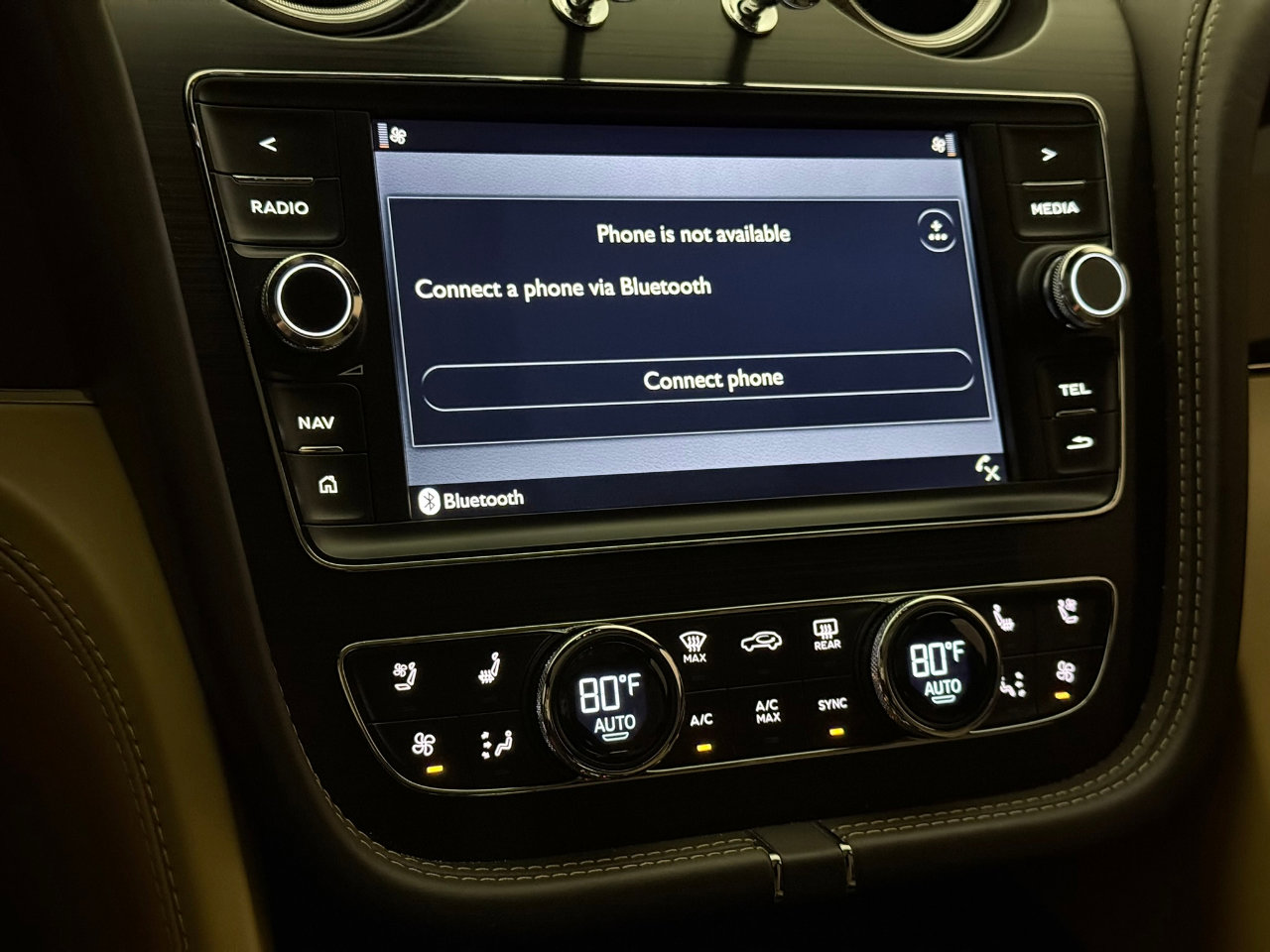 Used 2018 Bentley Bentayga image 37