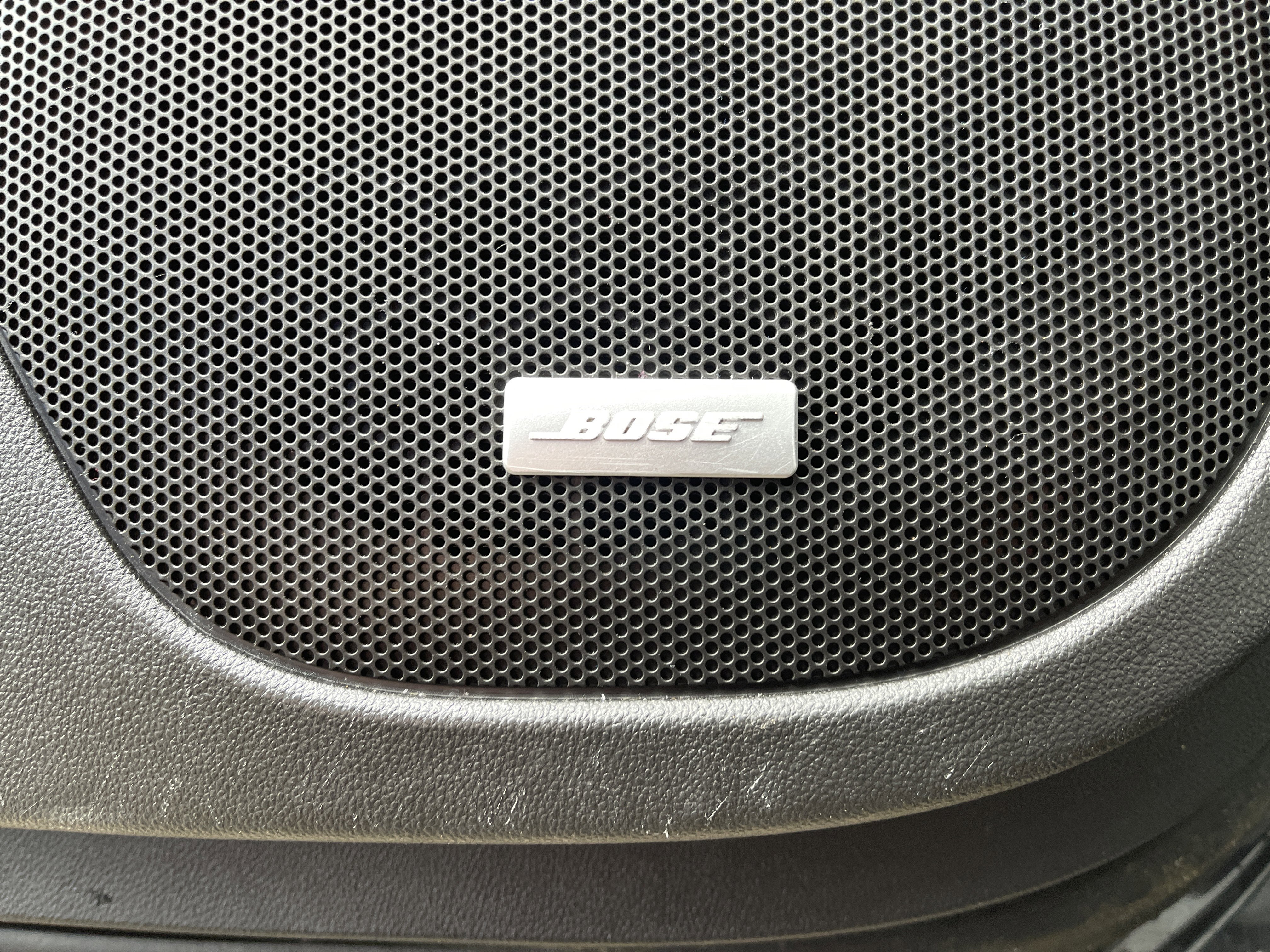 Used 2020 GMC Acadia SLT image 17