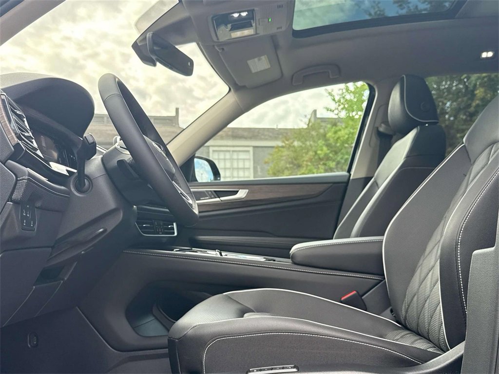 New 2026 Volkswagen Atlas SEL Premium R-Line image 11