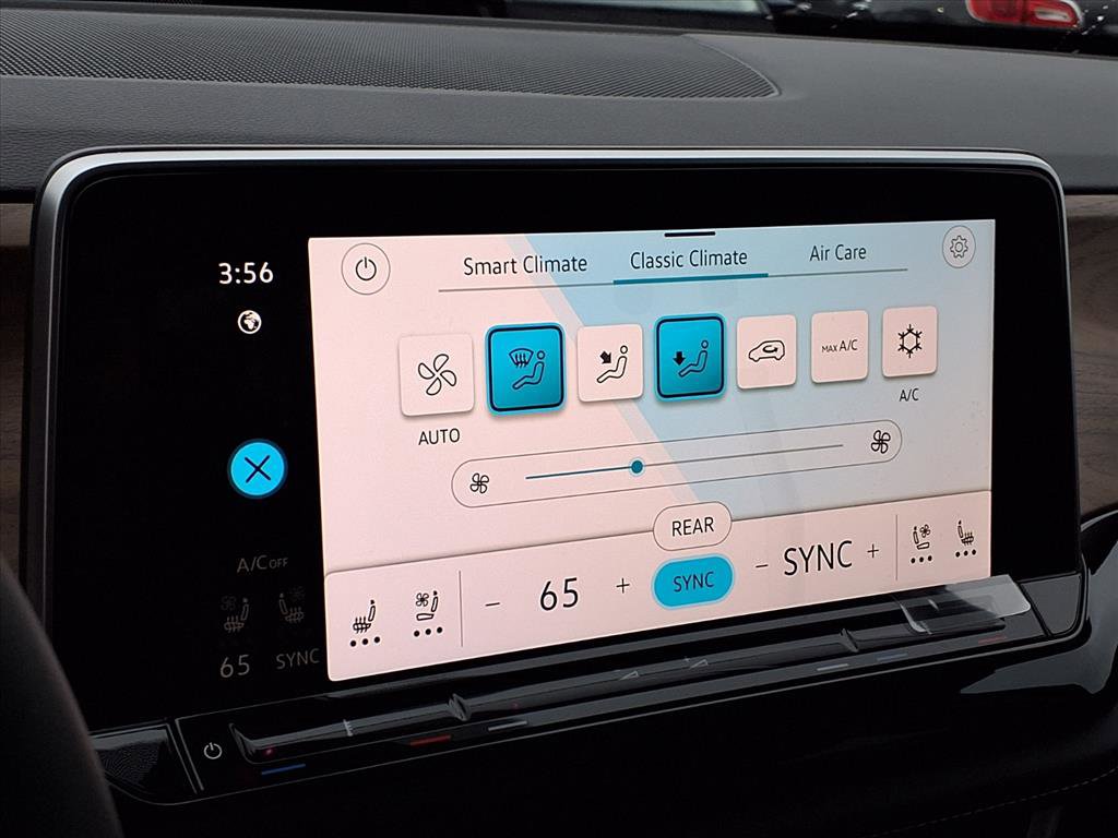 New 2026 Volkswagen Atlas SE image 18