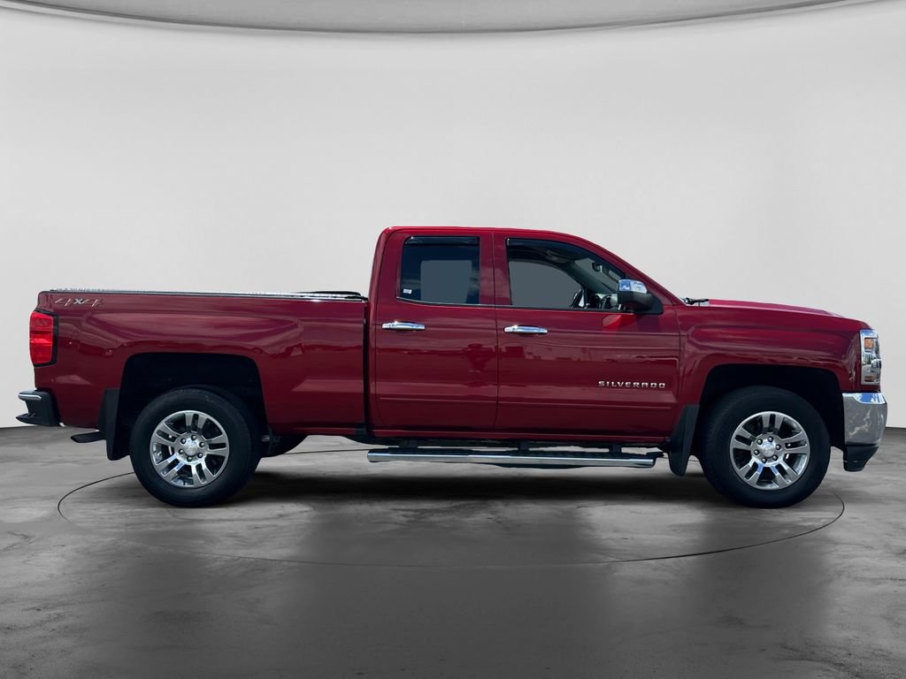 Used 2019 Chevrolet Silverado 1500 LT w/ All Star Edition AWD/4WD image 7