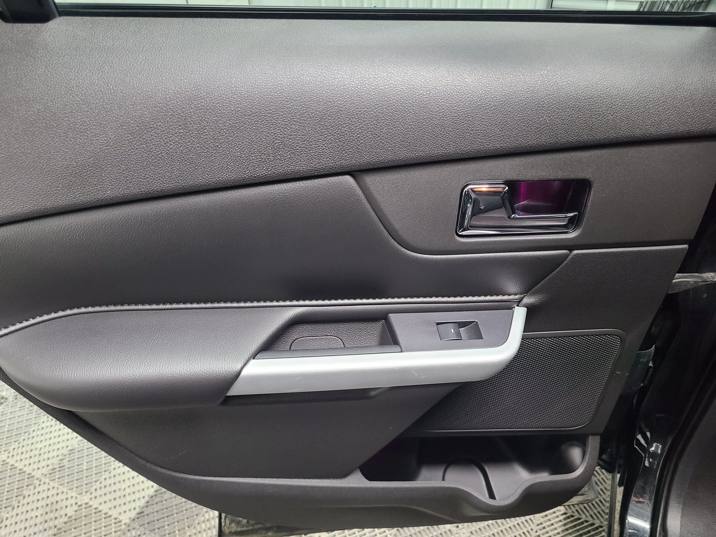 Used 2011 Ford Edge SEL w/ 202A Rapid Spec Order Code FWD image 36