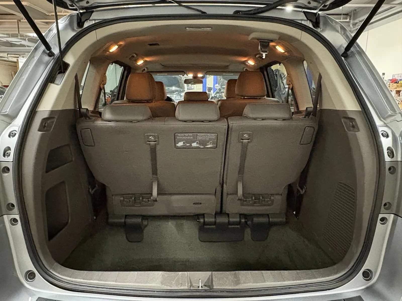 Used 2016 Honda Odyssey EX-L image 9