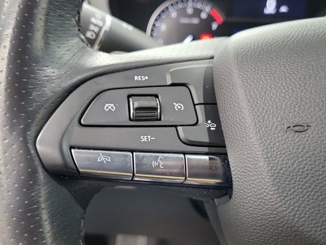 Used 2023 Cadillac XT4 Sport FWD image 26