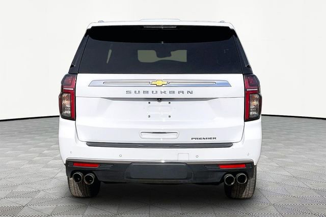 Used 2024 Chevrolet Suburban Premier image 6