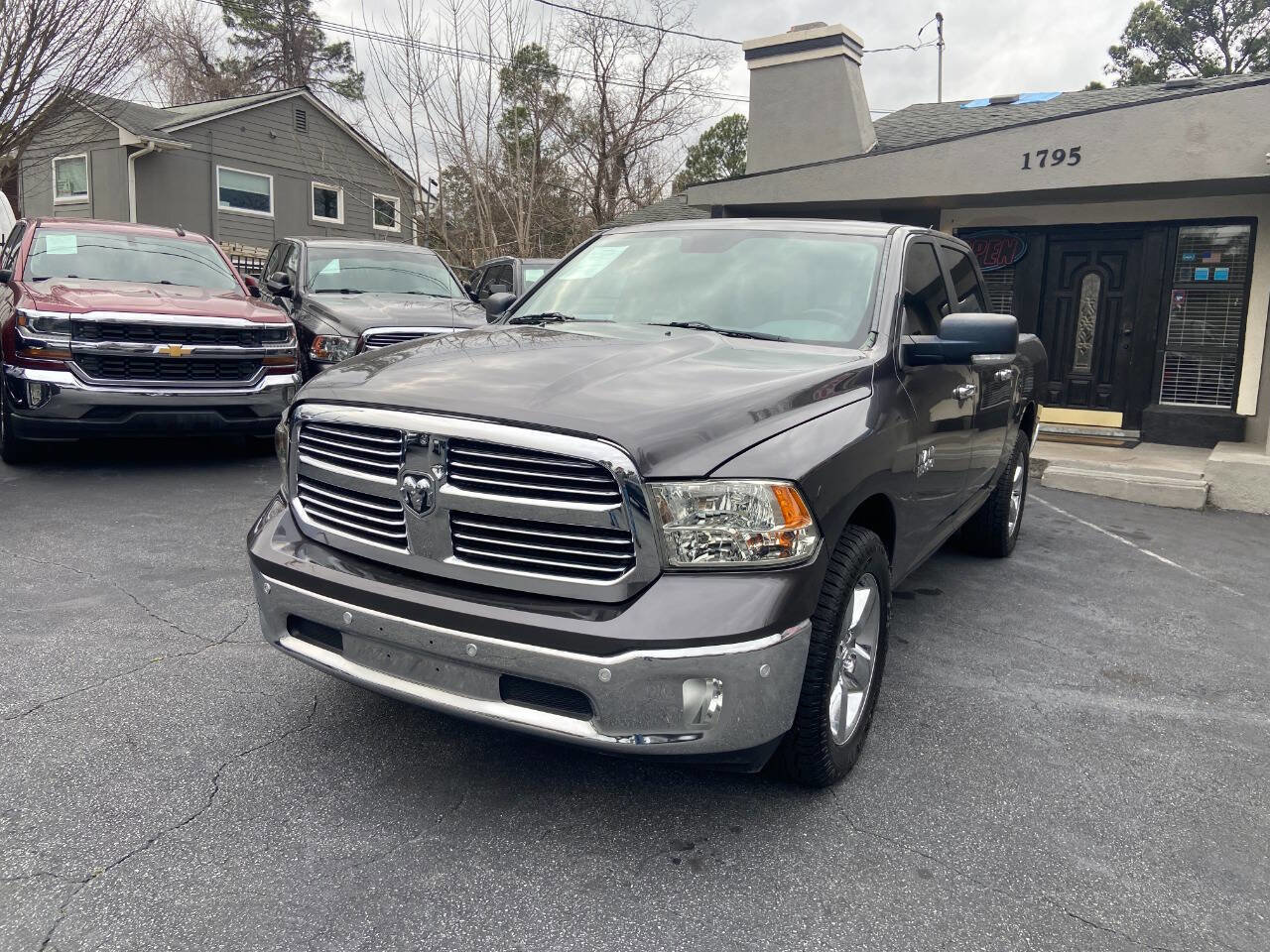 Used 2015 RAM 1500 Big Horn RWD image 2