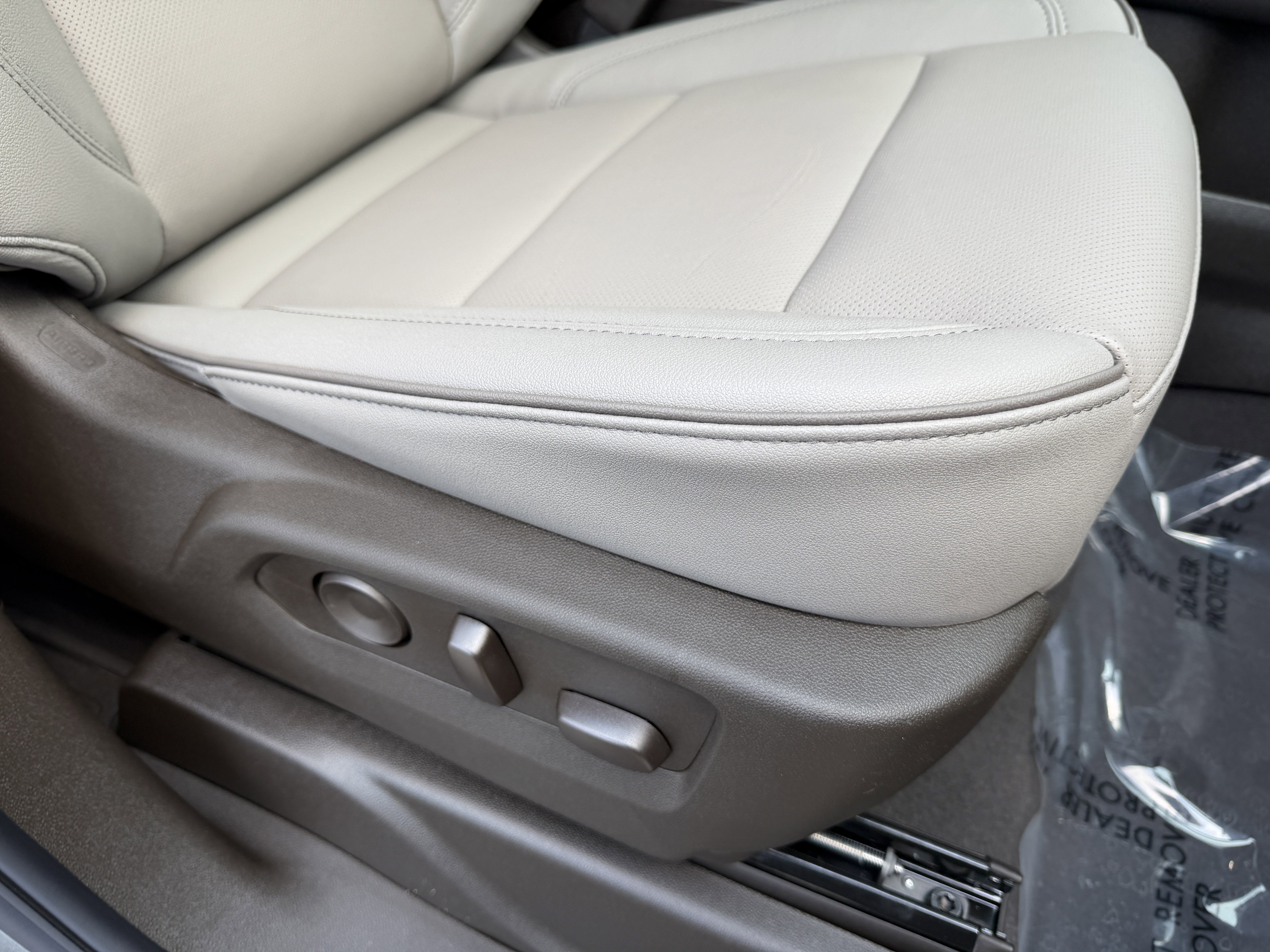 New 2026 GMC Yukon XL Elevation RWD image 22