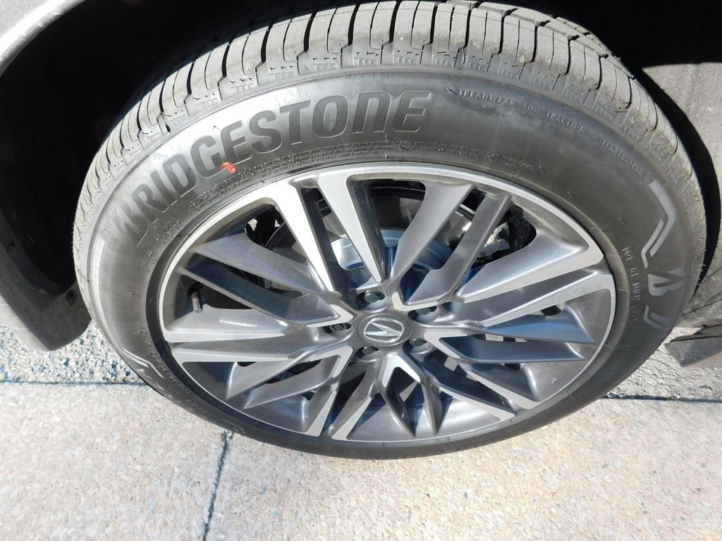 Used 2026 Acura MDX w/ Advance Package image 8