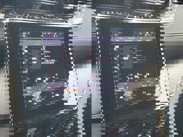 Used 2023 Jeep Grand Cherokee L Laredo image 24