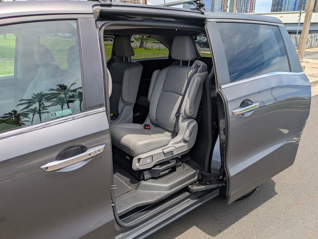 Used 2019 Honda Odyssey EX-L image 11