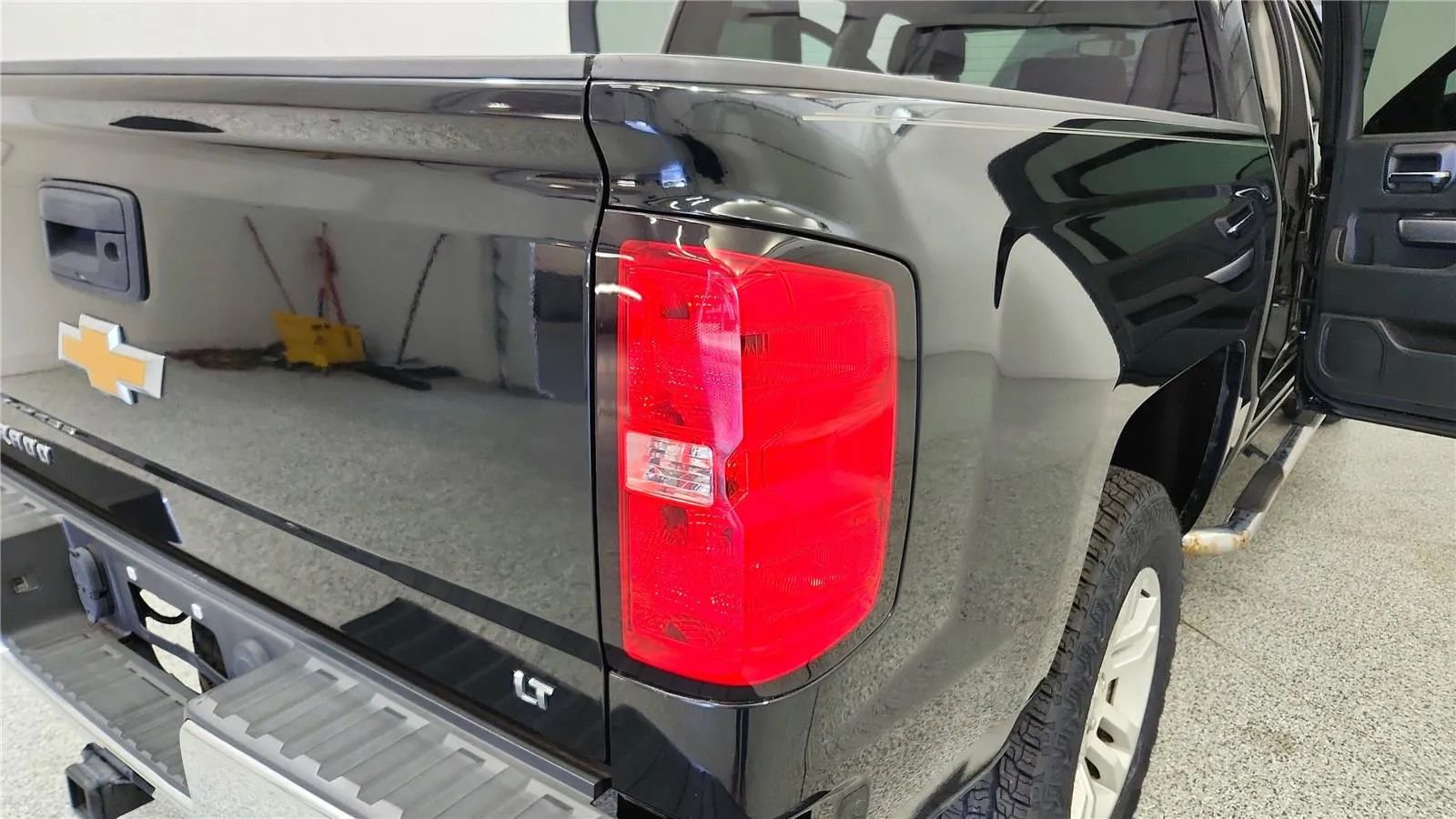 Used 2017 Chevrolet Silverado 1500 LT w/ All Star Edition RWD image 15