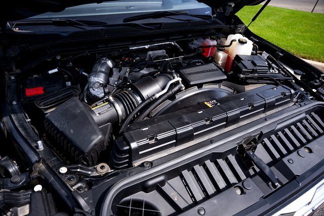 Used 2024 GMC Sierra 3500 Denali w/ Denali Reserve Package image 14