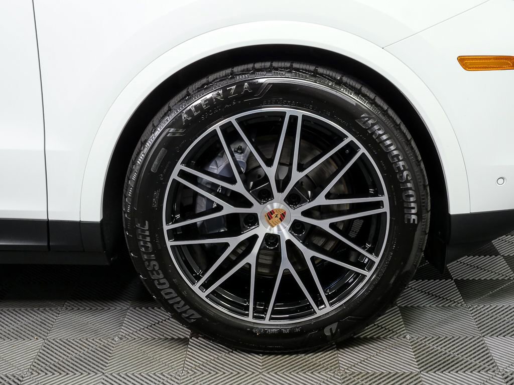 New 2026 Porsche Cayenne image 41