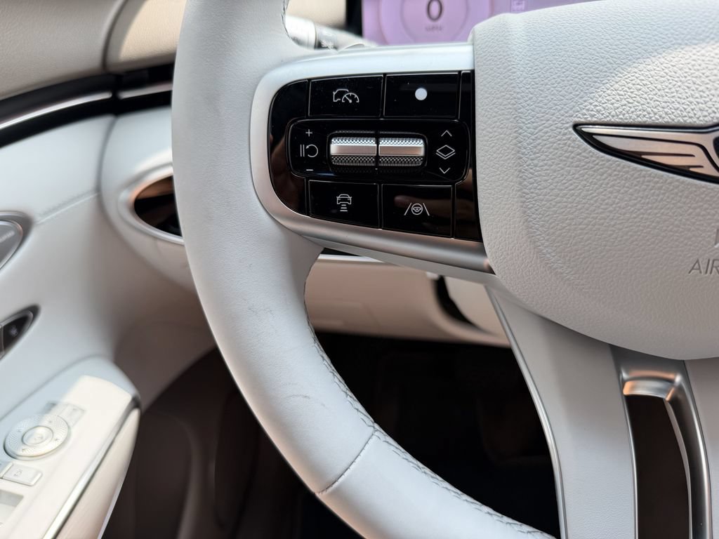 New 2026 Genesis GV70 2.5T Advanced AWD/4WD image 16