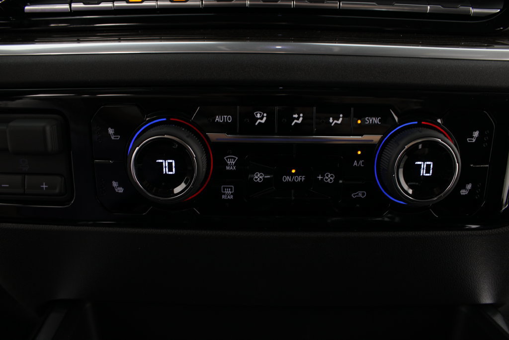 New 2026 Chevrolet Silverado 1500 LT Trail Boss w/ LT Trail Boss Premium Package AWD/4WD image 7