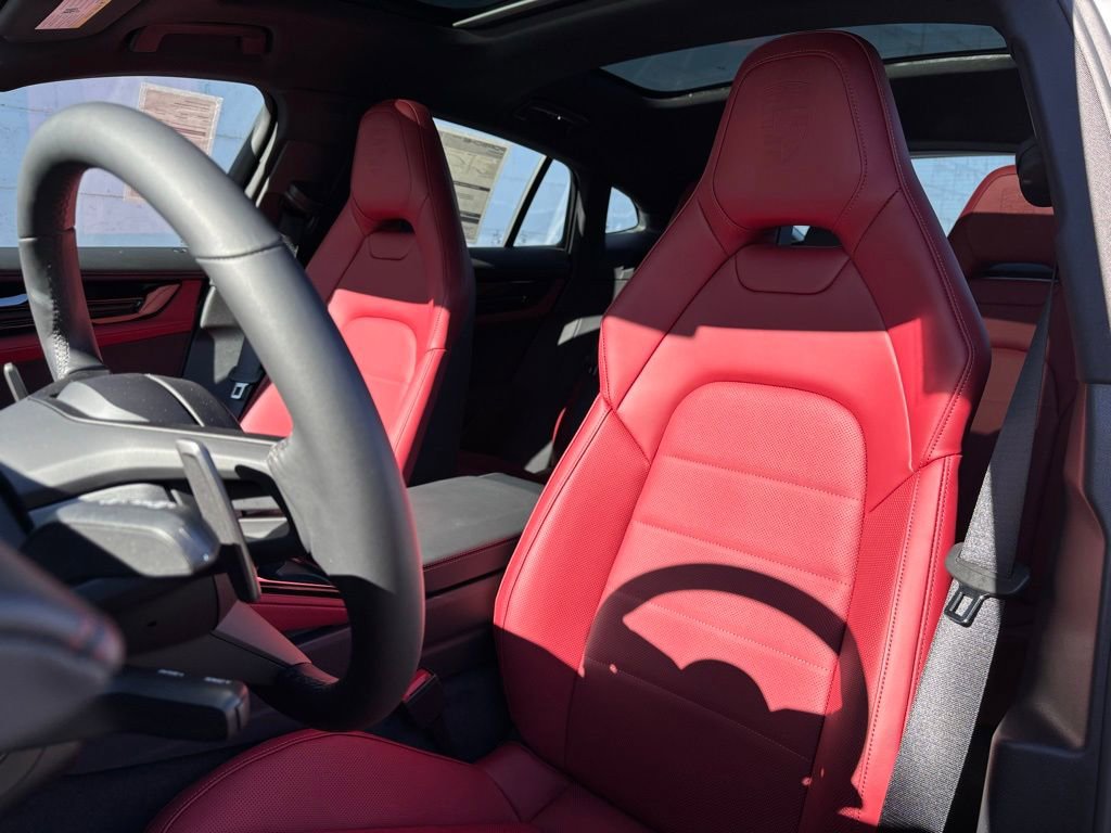 New 2026 Porsche Panamera image 5