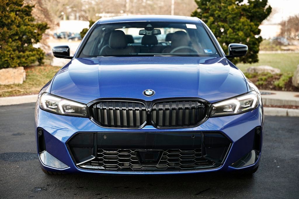 New 2026 BMW 330i Sedan w/ M Sport Package image 14