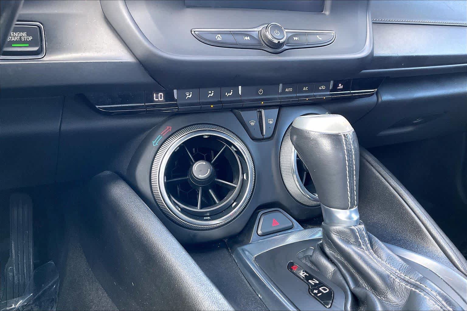 Used 2017 Chevrolet Camaro LT RWD image 31