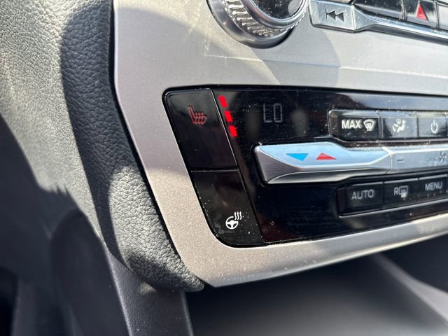 Used 2021 Ford Explorer XLT w/ Equipment Group 202A AWD/4WD image 28