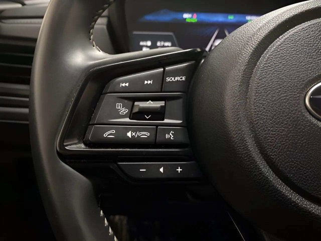 Used 2025 Subaru Forester Premium AWD/4WD image 38