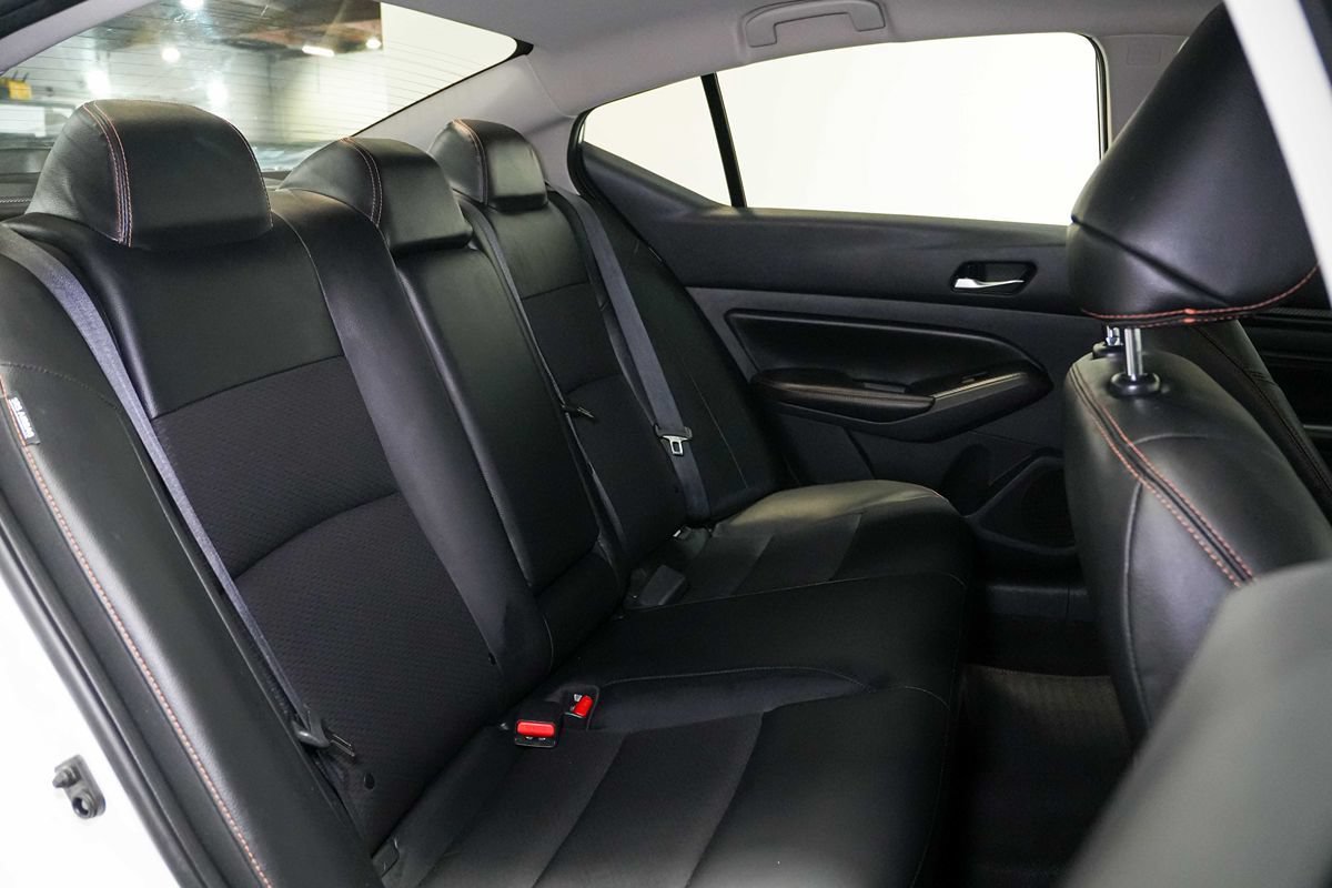 Used 2022 Nissan Altima 2.5 SR FWD image 24
