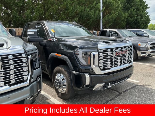 Used 2024 GMC Sierra 3500 Denali w/ Denali Reserve Package AWD/4WD image 1