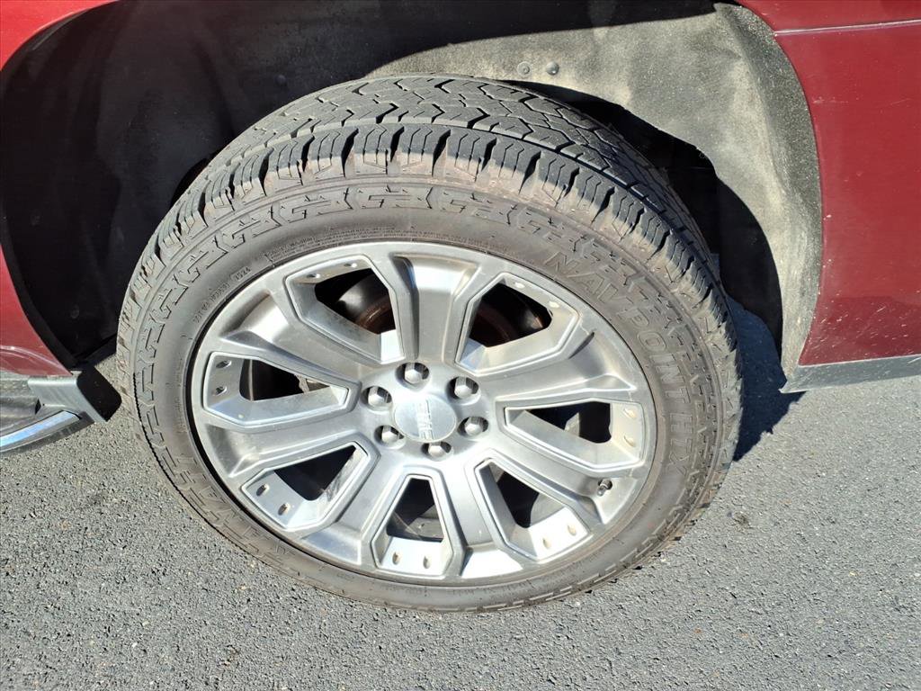 Used 2019 GMC Yukon Denali w/ Open Road Package image 22