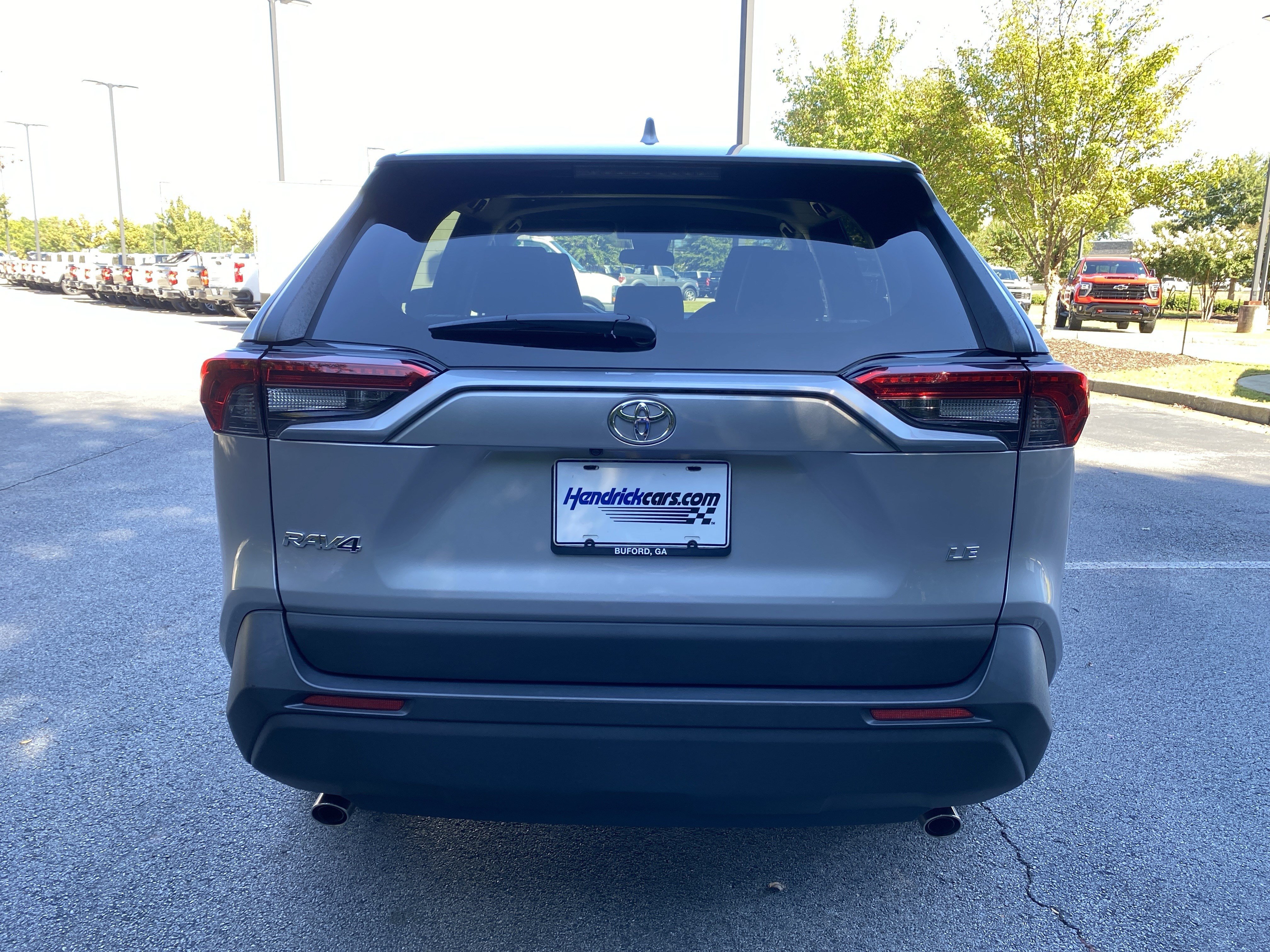 Used 2024 Toyota RAV4 LE FWD image 8