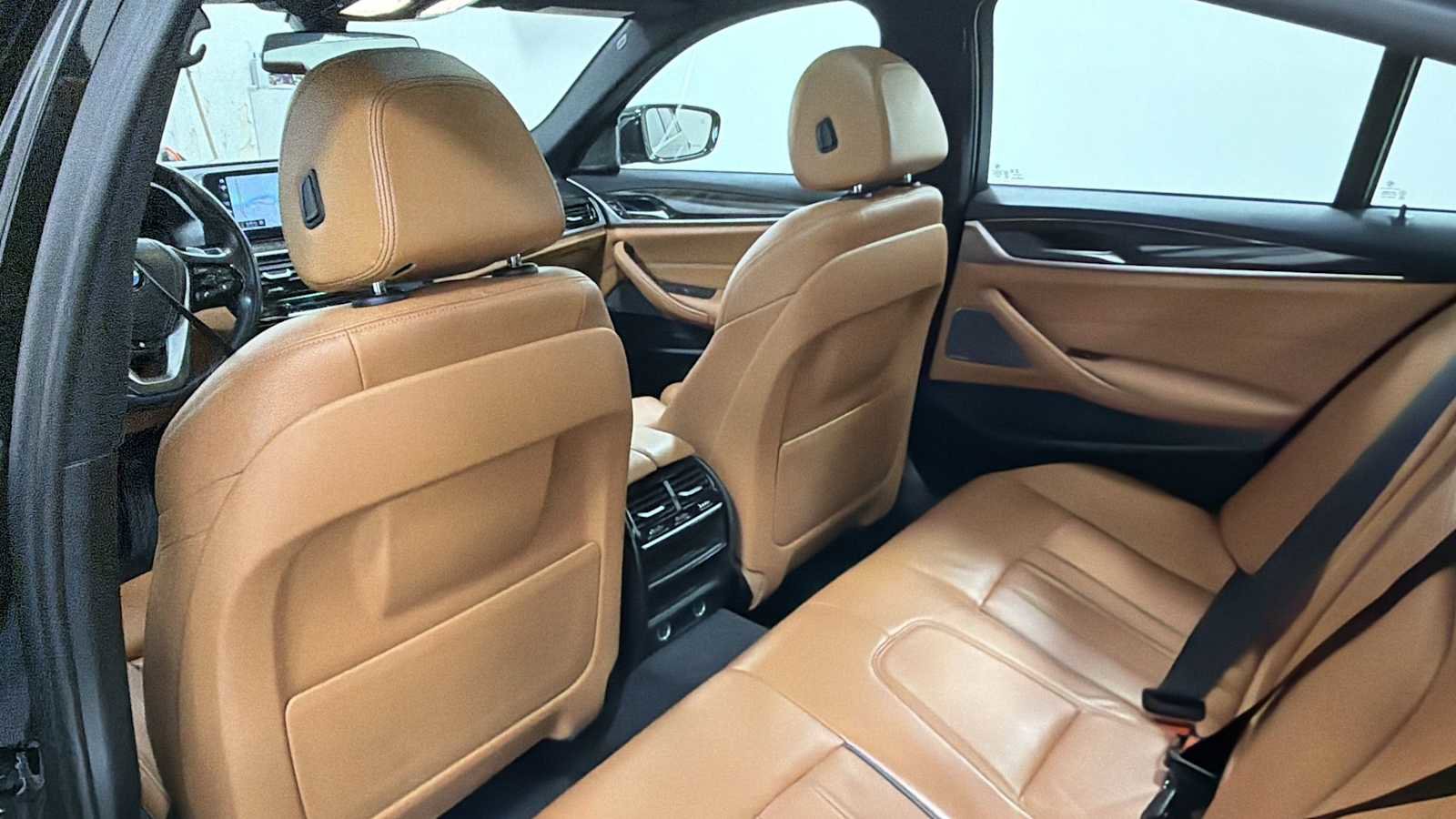 Used 2018 BMW 540i xDrive 540i xDrive image 26