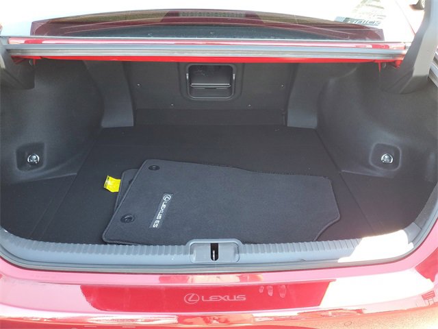 Used 2024 Lexus ES 300h w/ Premium Package image 6