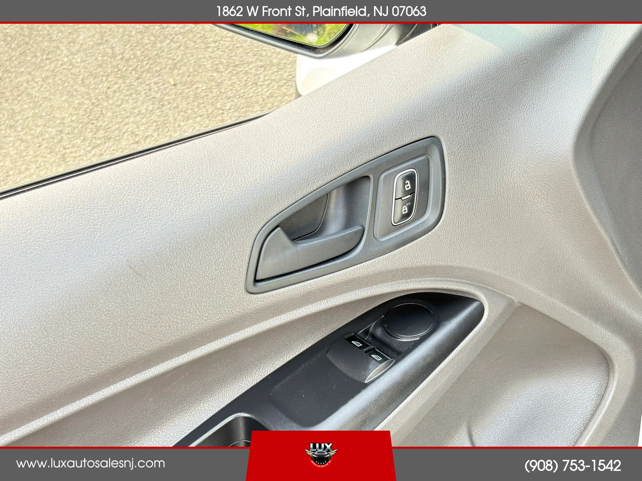 Used 2019 Ford Transit Connect XL FWD image 21