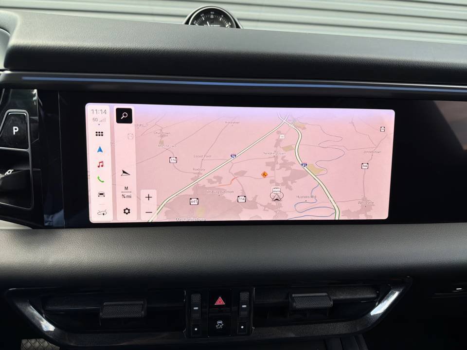 Certified 2025 Porsche Macan 4 Electric AWD/4WD image 20
