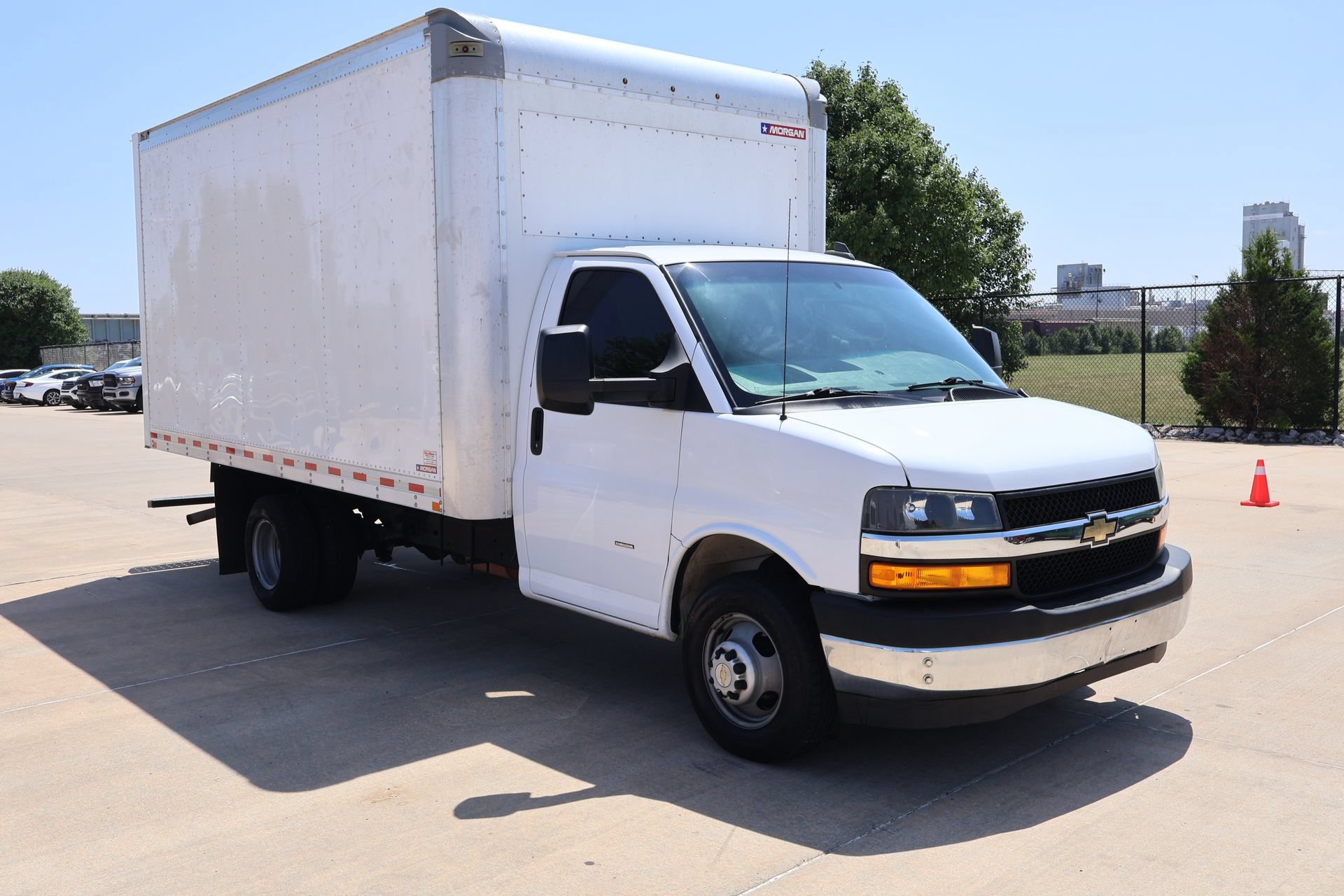 Used 2020 Chevrolet Express 3500 w/ Power Convenience Package RWD image 1