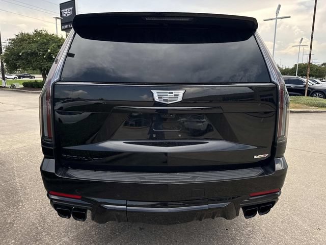 Used 2025 Cadillac Escalade V AWD/4WD image 5