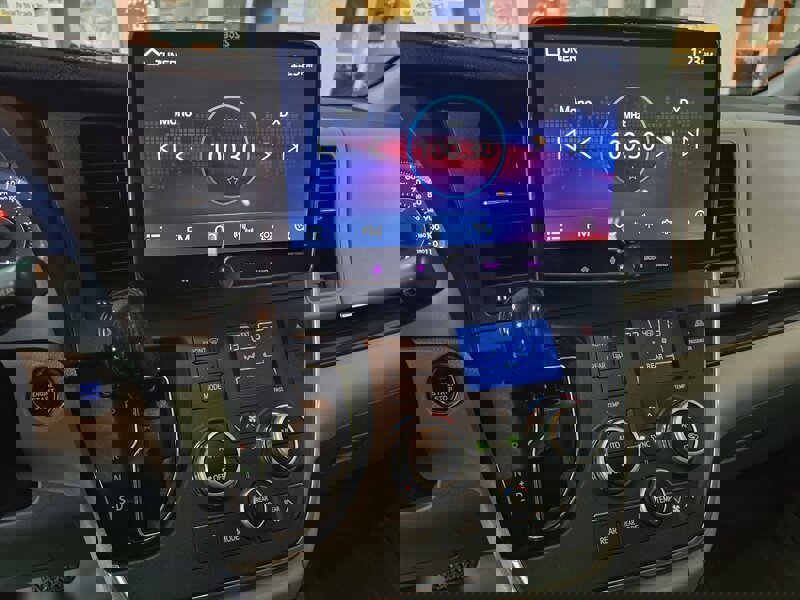 Used 2017 Toyota Sienna XLE w/ XLE Navigation Package image 25