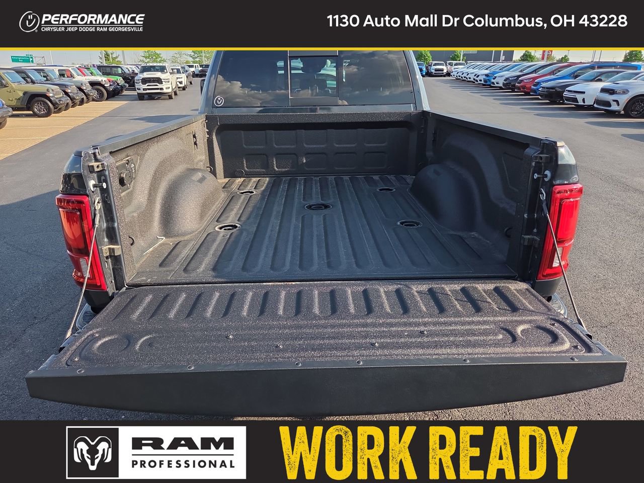 New 2026 RAM 2500 Laramie w/ Night Edition AWD/4WD image 7